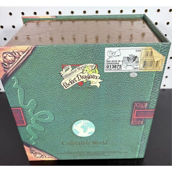 Real Musgrave Pocket Dragons "BELIEVE IN DRAGONS" BOOK/FIGURINE - Picture 2 of 9